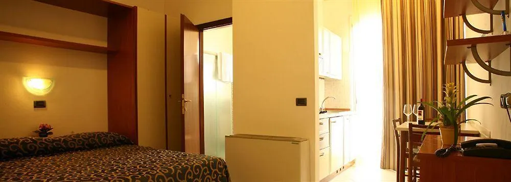 Residence Queen 3*, Rimini